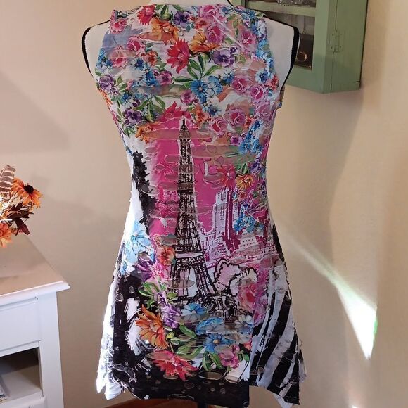 Fantasia Tunic Top - Picture 6 of 10